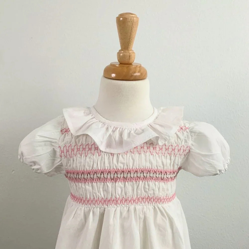 NWT Pretty Girls Smocked Dress Spring & Summer kids Dresses White & Pink 24M - Picture 3 of 4